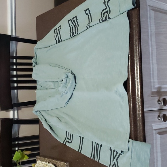 Victoria's Secret PINK - PULLOVER - LONG SLEEVE - FLEECE - SWEATER- Medium. - Picture 5 of 6